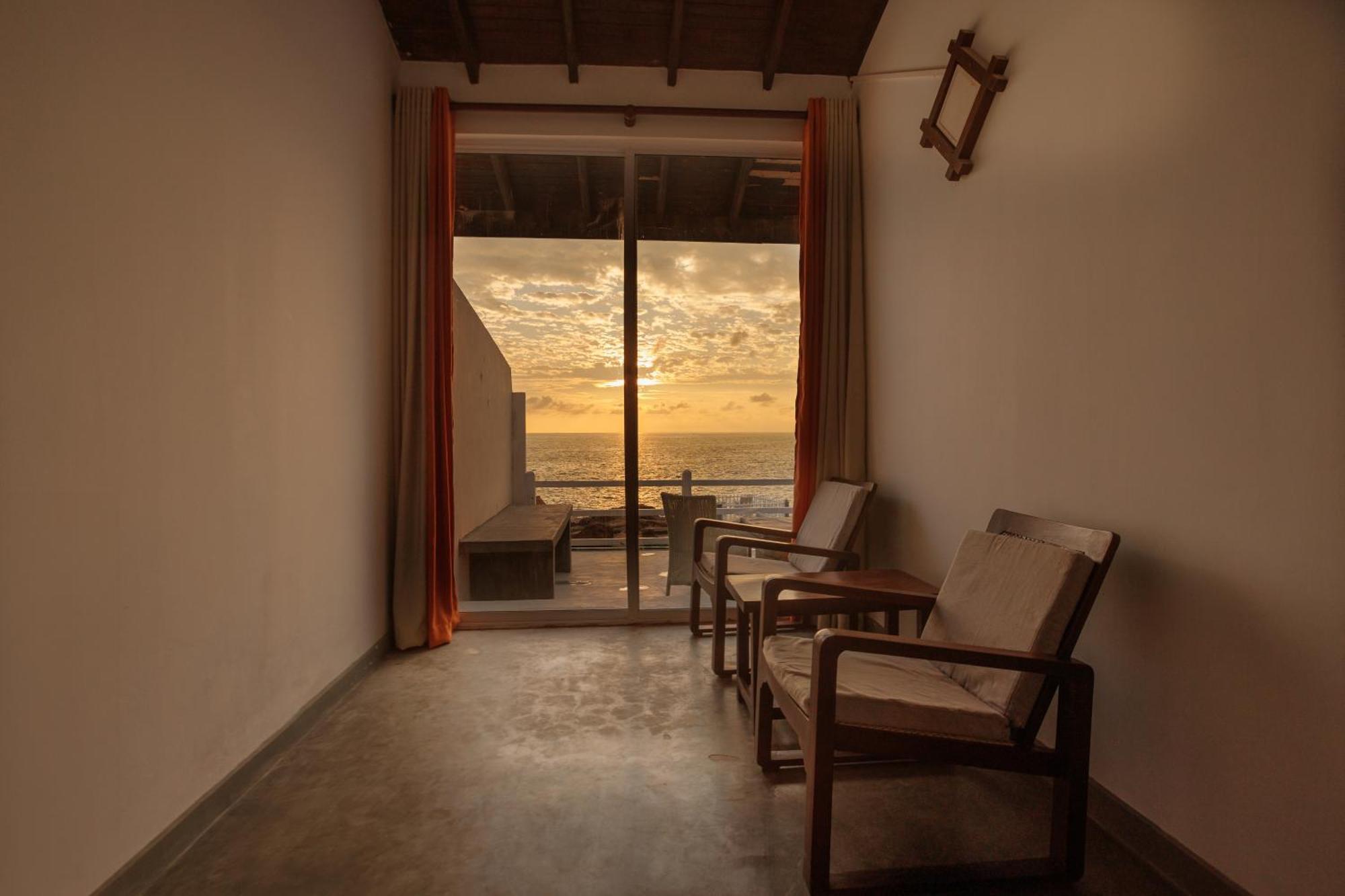 Hotel Zeilan Sunset Point Unawatuna Exterior photo