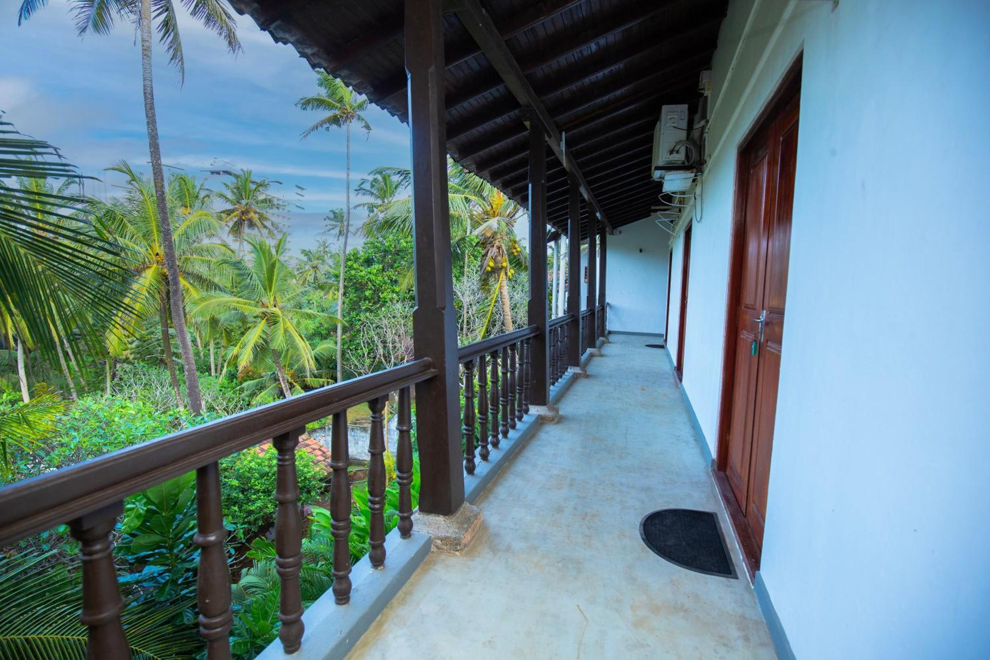 Hotel Zeilan Sunset Point Unawatuna Exterior photo
