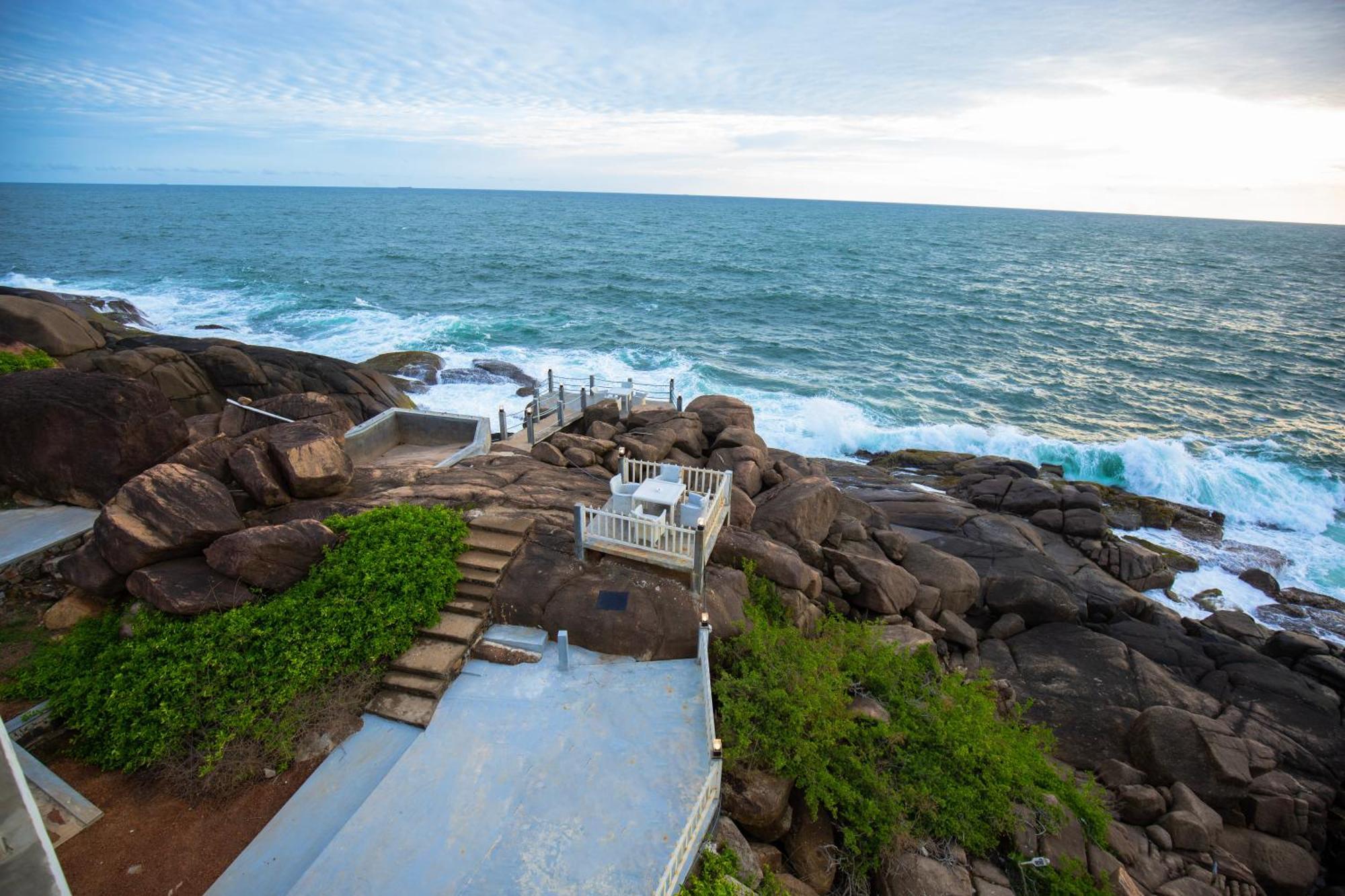Hotel Zeilan Sunset Point Unawatuna Exterior photo