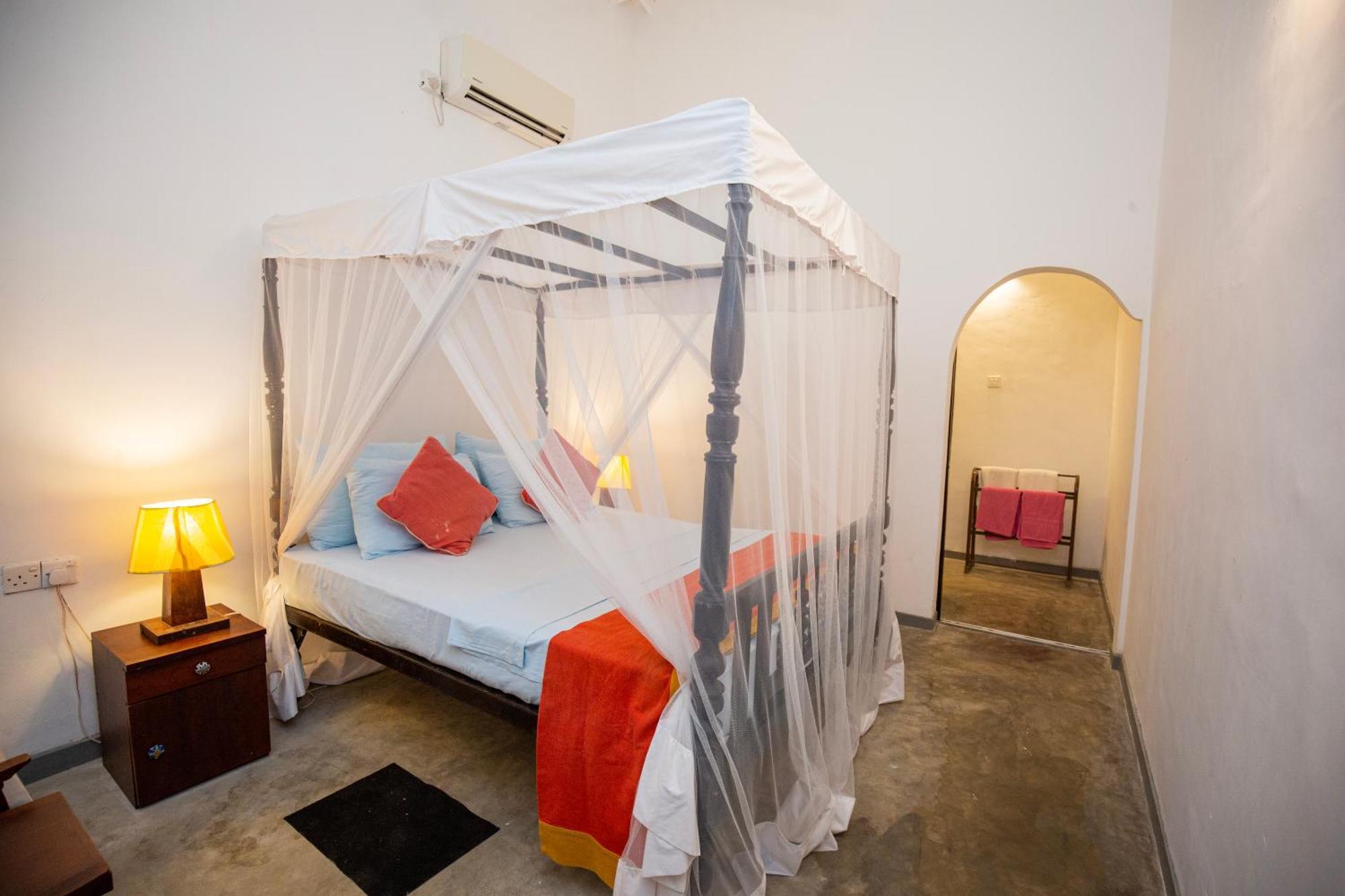 Hotel Zeilan Sunset Point Unawatuna Exterior photo