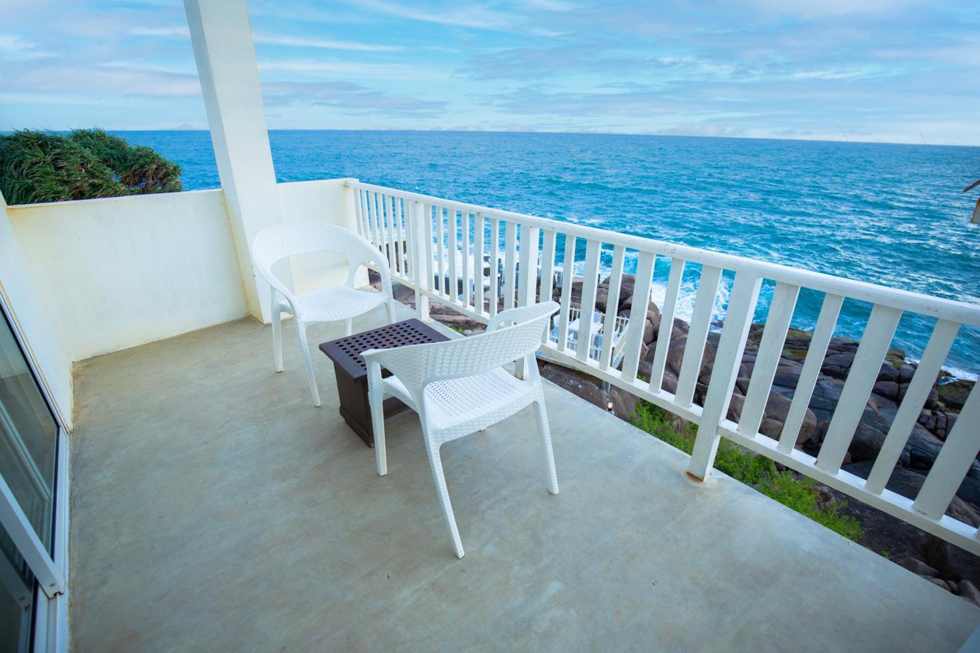Hotel Zeilan Sunset Point Unawatuna Exterior photo
